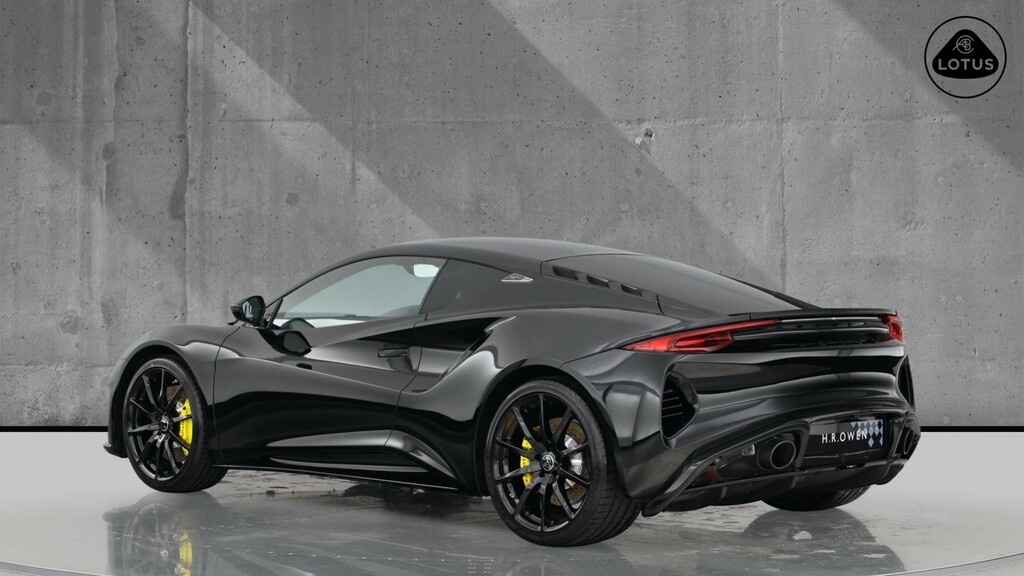 Lotus Emira Turbo Se Black #2