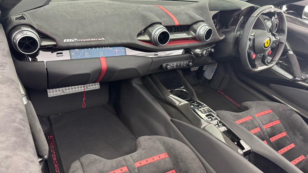 Ferrari 812 Superfast 812 Superfast Gt Ss S-a Red #23