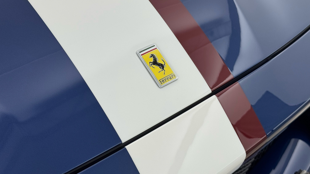 Ferrari 812 Superfast 812 Superfast Gt Ss S-a Red #30