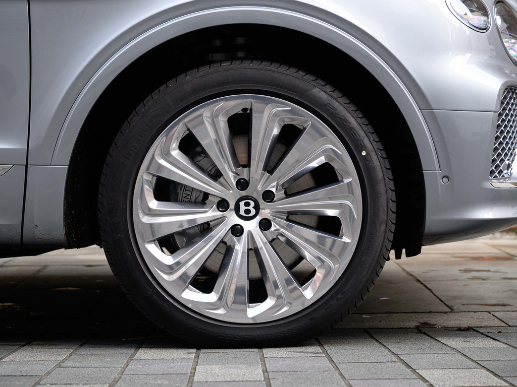Bentley Bentayga Ewb Azure Silver #6