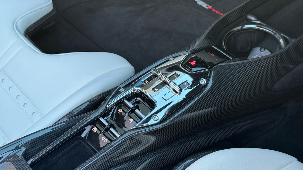 Ferrari Sf90 Spider Spider 2dr Auto Blue #30