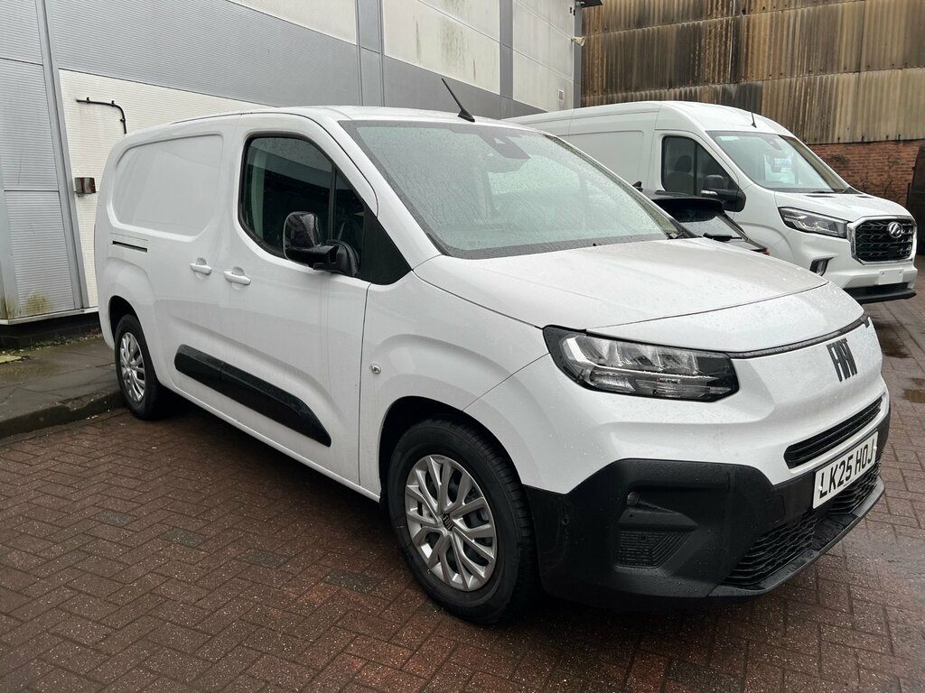 Fiat Doblo 1.5 Multijet3 1000Kg Primo Panel Van Ma  #1