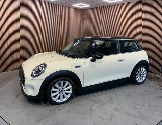 Mini Hatch 1.5 Cooper Euro 6 Ss SL68ETA White #3