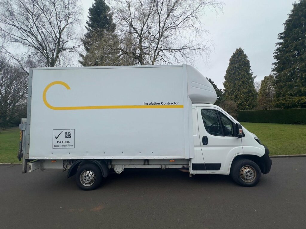 Peugeot Boxer Luton 2.0 Bluehdi 335 Built For Business L4 Euro 6 KT19TYC White #5