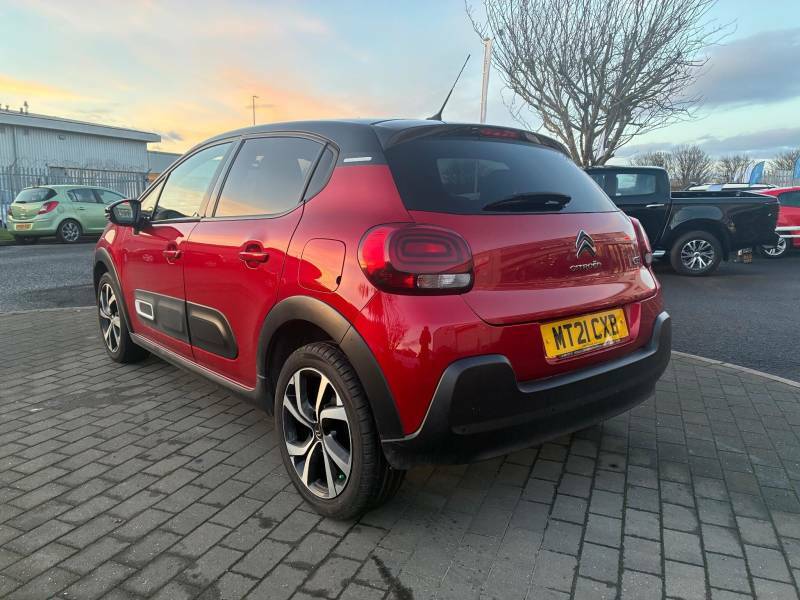 Citroen C3 1.2 Puretech Shine Plus - 2021 21 MT21CXB Red #4