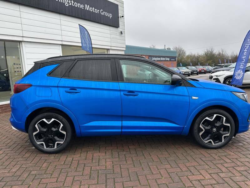 Vauxhall Grandland 1.5 Turbo D Ultimate - 2022 72 BG72XLB Blue #2