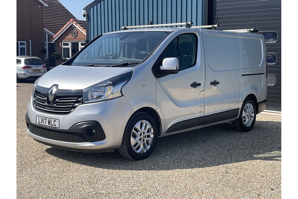 Renault Trafic Dci Energy 27 Sport Nav 2017 U2301 Ulez LV17WLC Silver #4