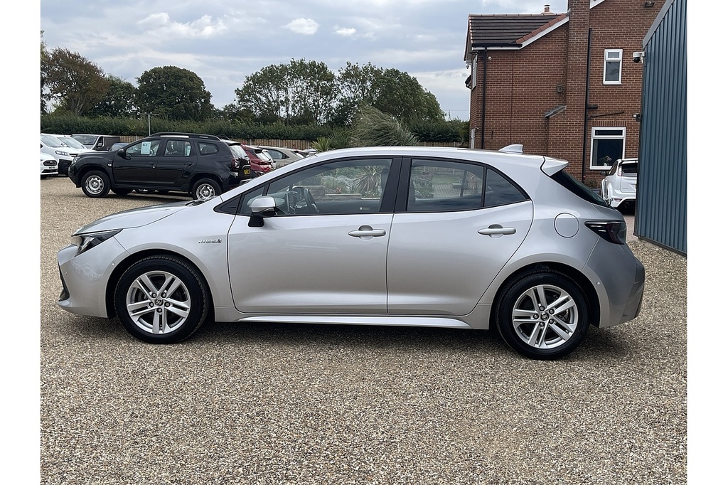Toyota Corolla Vvt-h Icon Tech 2021 U2387 Ulez YH71UGL Silver #4