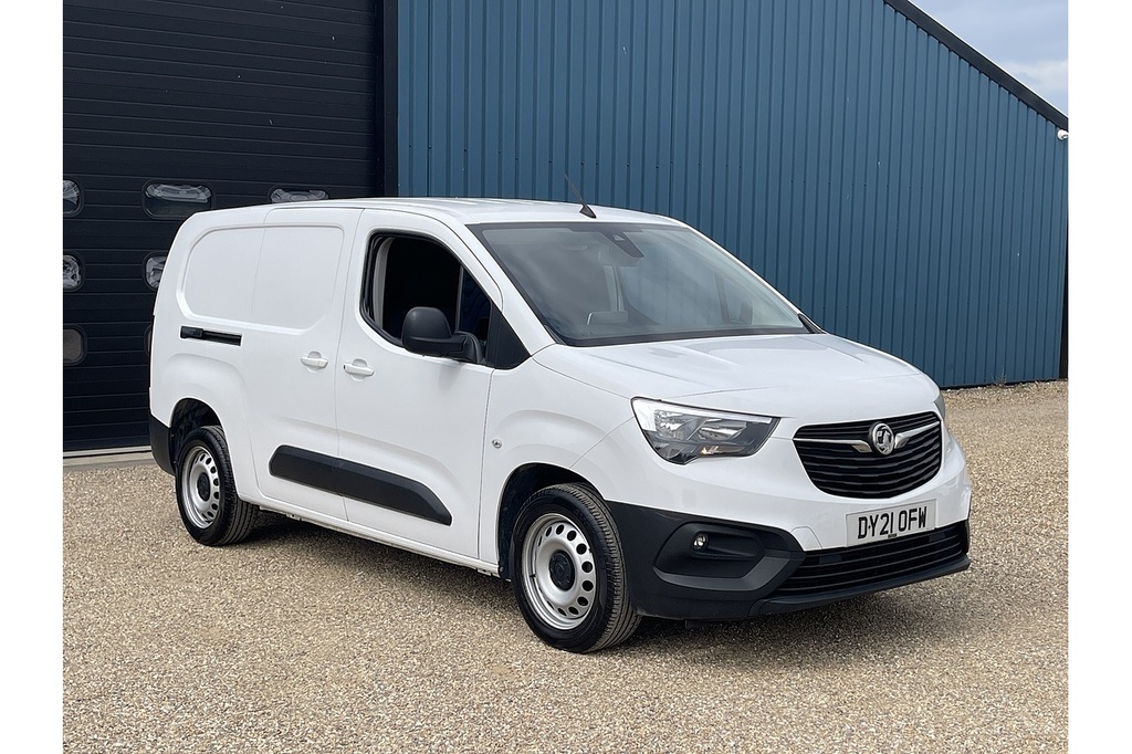 Vauxhall Combo Turbo D 2300 Edition 2021 U2392 Ulez White