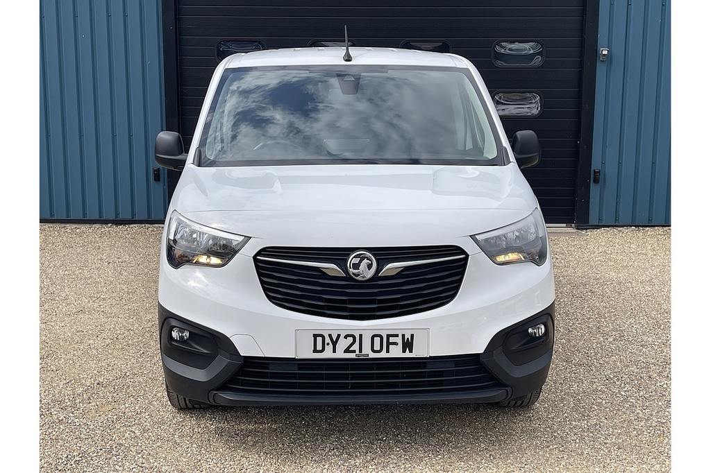 Vauxhall Combo Turbo D 2300 Edition 2021 U2392 Ulez White #2