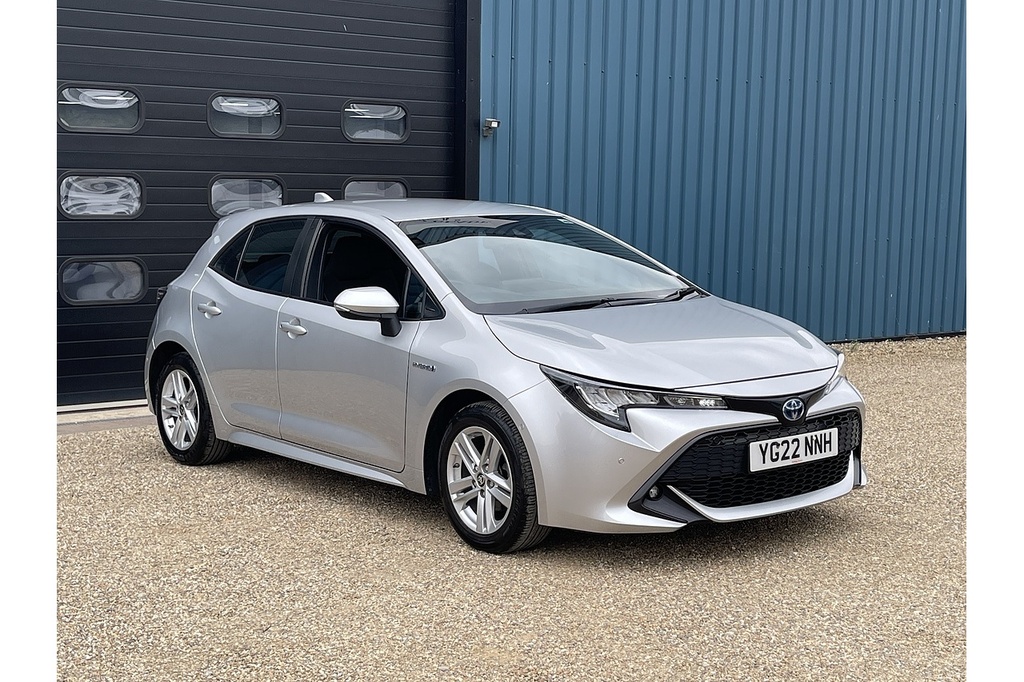 Toyota Corolla Vvt-h Icon Tech 2022 U2394 Ulez Silver