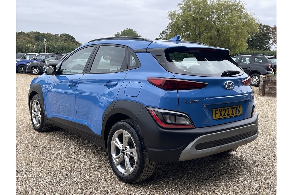 Hyundai Kona T-gdi Mhev Se Connect 2022 U2396 Ulez FX22ZDK Blue #5