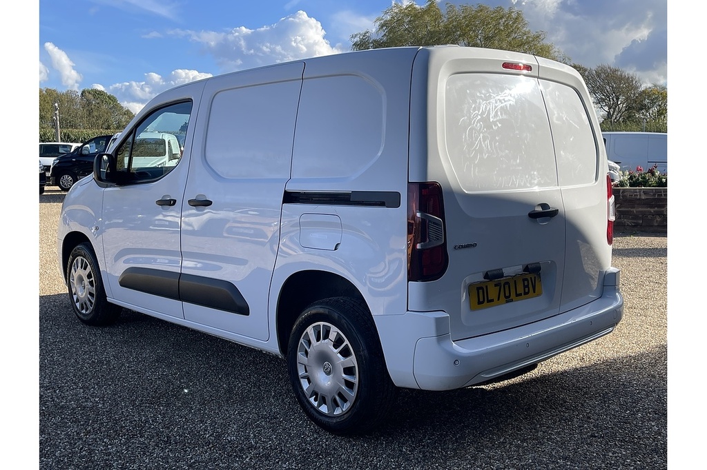 Vauxhall Combo Turbo D 2300 Sportive 2020 U2441 Ulez DL70LBV White #5