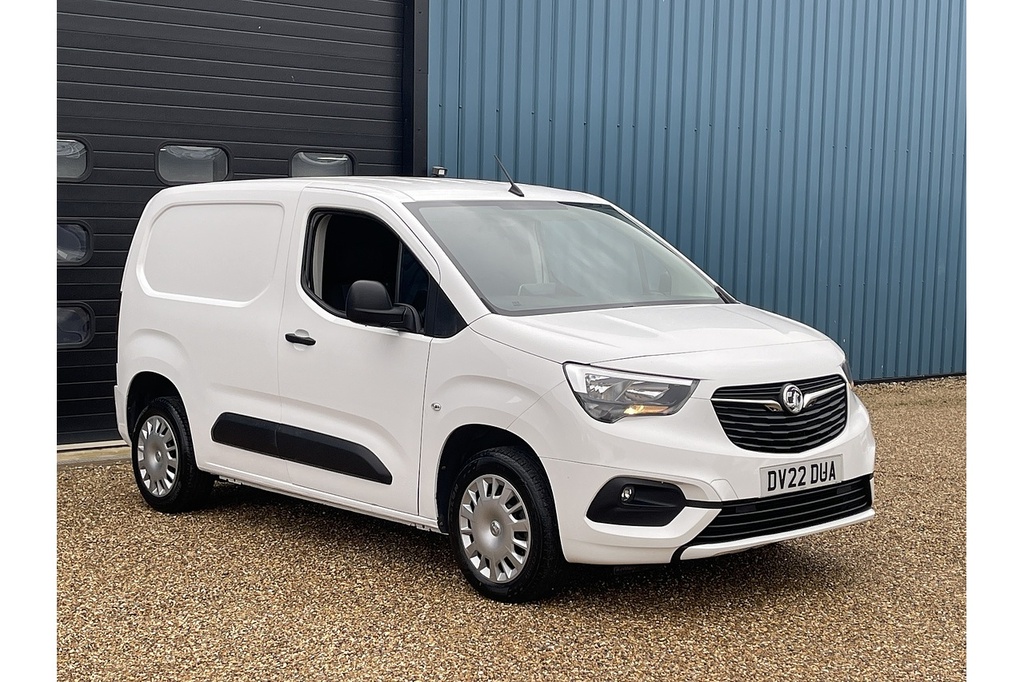 Vauxhall Combo Turbo D 2300 Sportive 2022 U2458 Ulez White