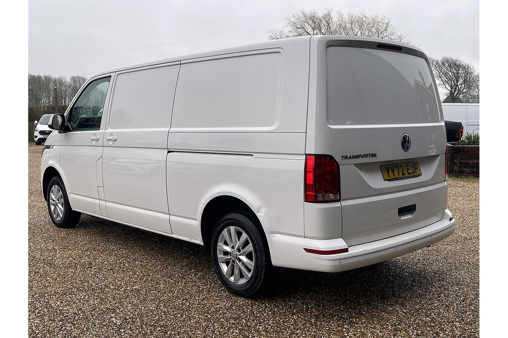 Volkswagen Transporter Tdi T30 Highline 2022 U2473 Ulez YY72EJF White #5