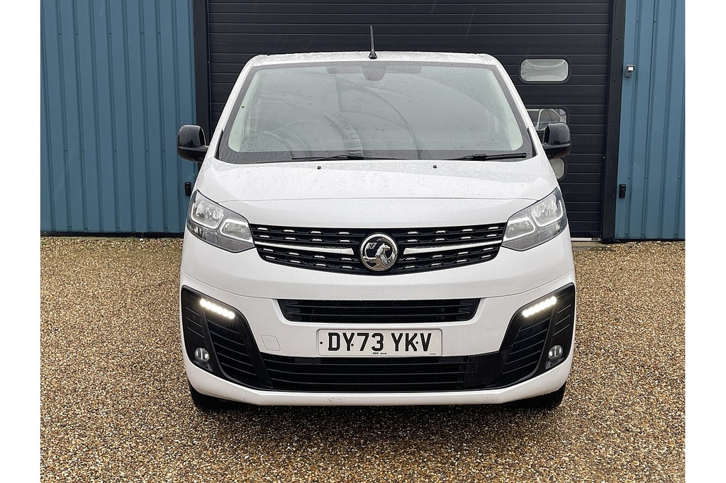 Vauxhall Vivaro Turbo D 2900 Pro U2479 Ulez DY73YKV White #2