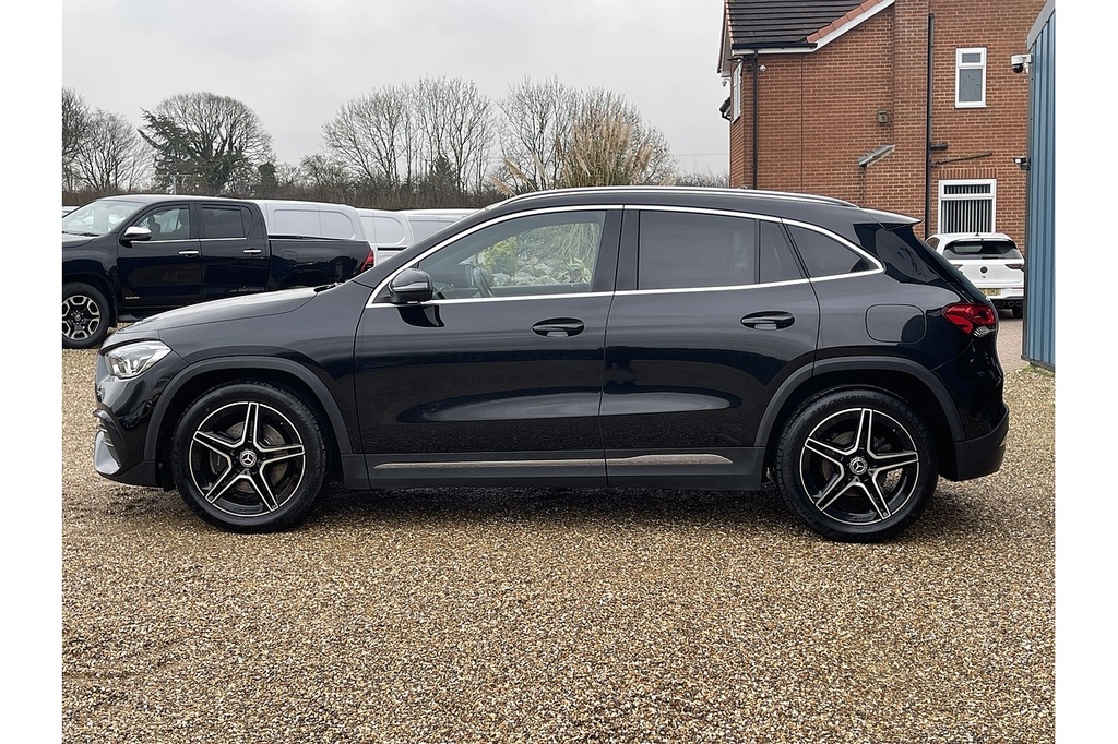 Mercedes-Benz GLA Class Gla200 Amg Line 2023 U2490 Ulez PK23BJJ Black #5