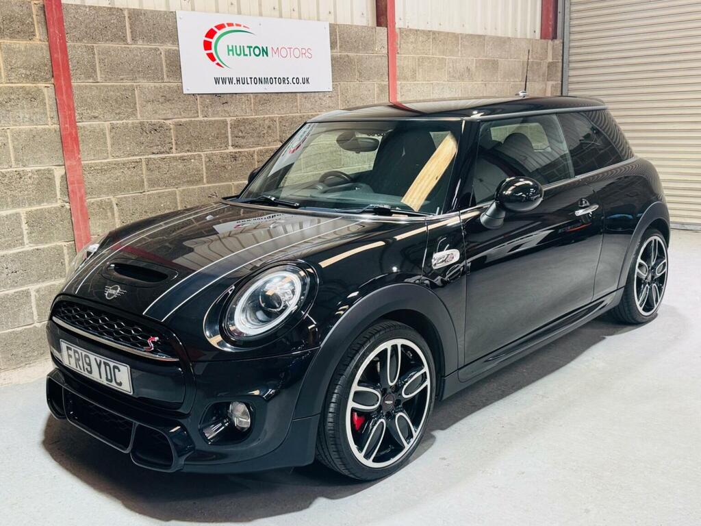 Mini Hatch 2.0 Cooper S Sport Steptronic Euro 6 Ss FR19YDC Black #2