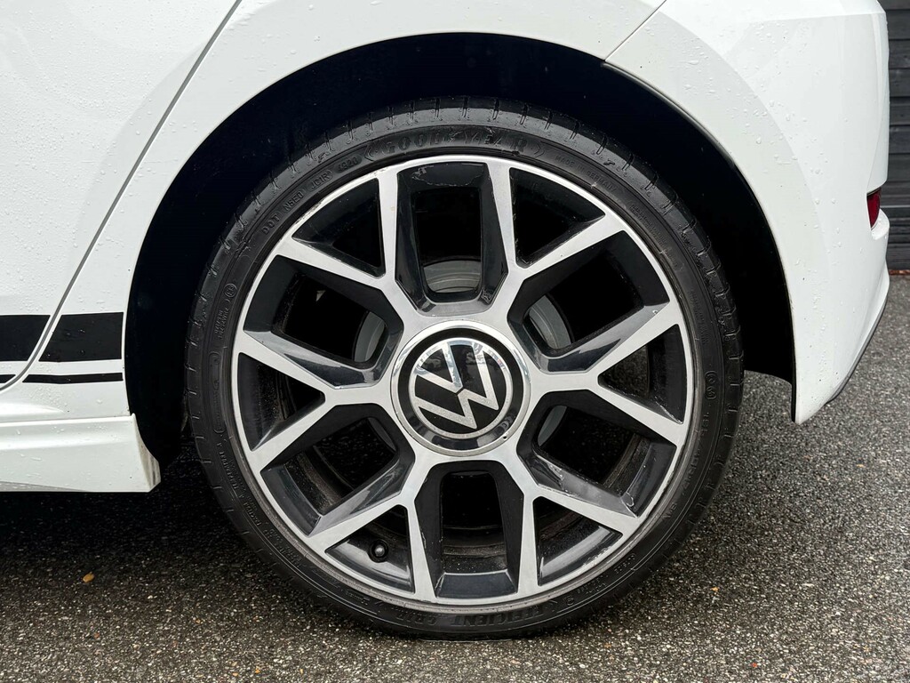 Volkswagen Up Gti White #5