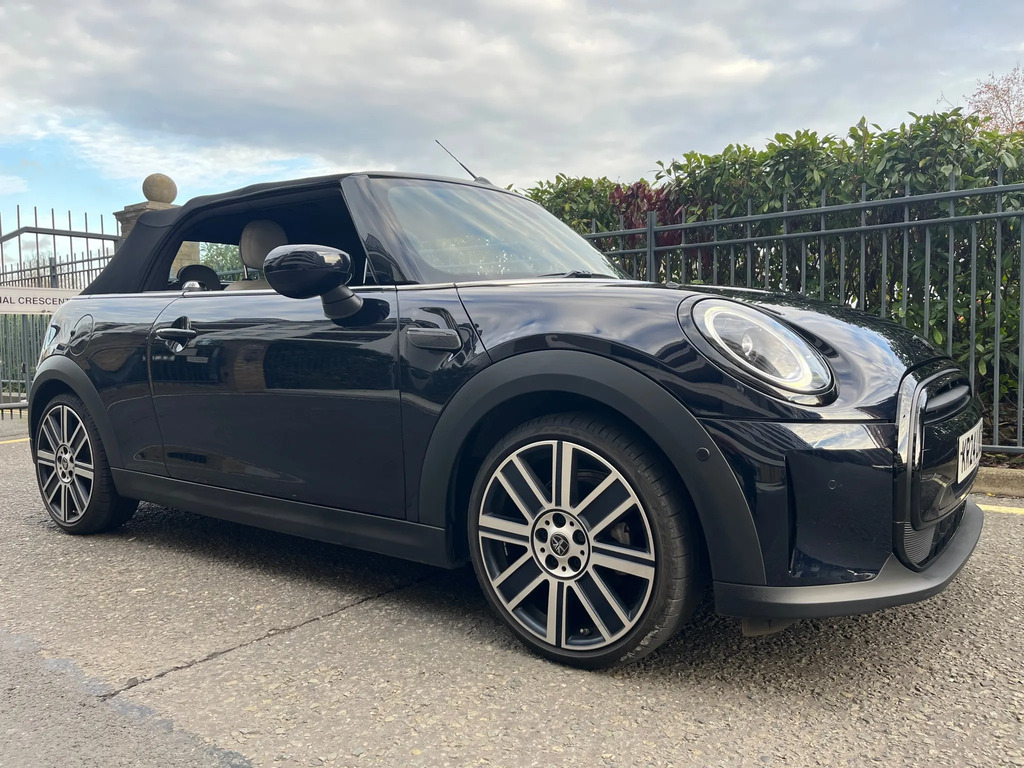 Mini Convertible Cooper Exclusive Black #5