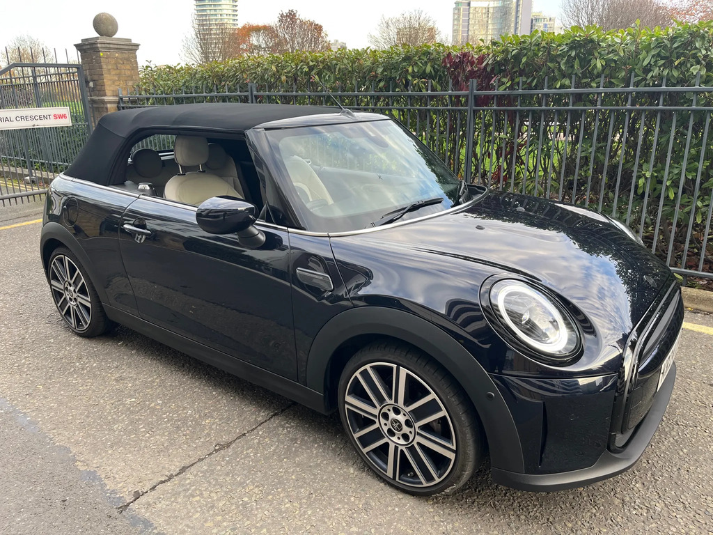 Mini Convertible Cooper Exclusive Black #4