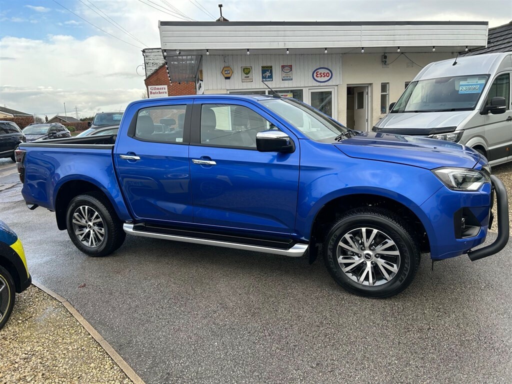 Isuzu D-Max 1.9 Td Dl40 4Wd Euro 6 Ss YK25HZM Blue