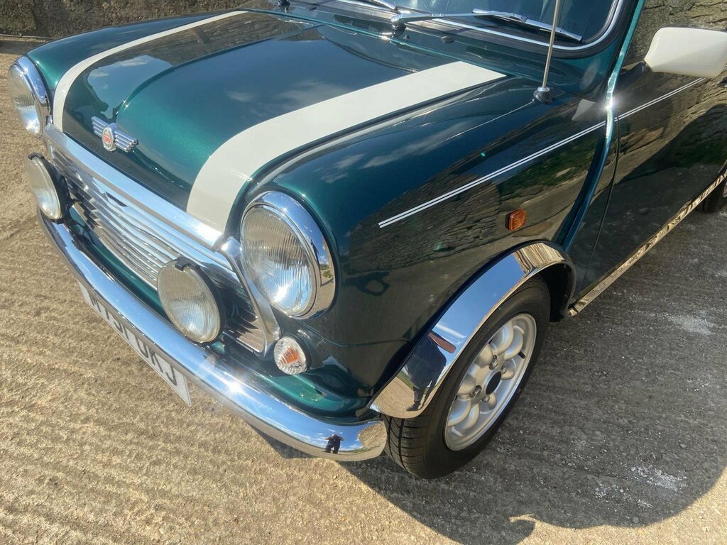 Austin MINI Saloon 1996P Green #6