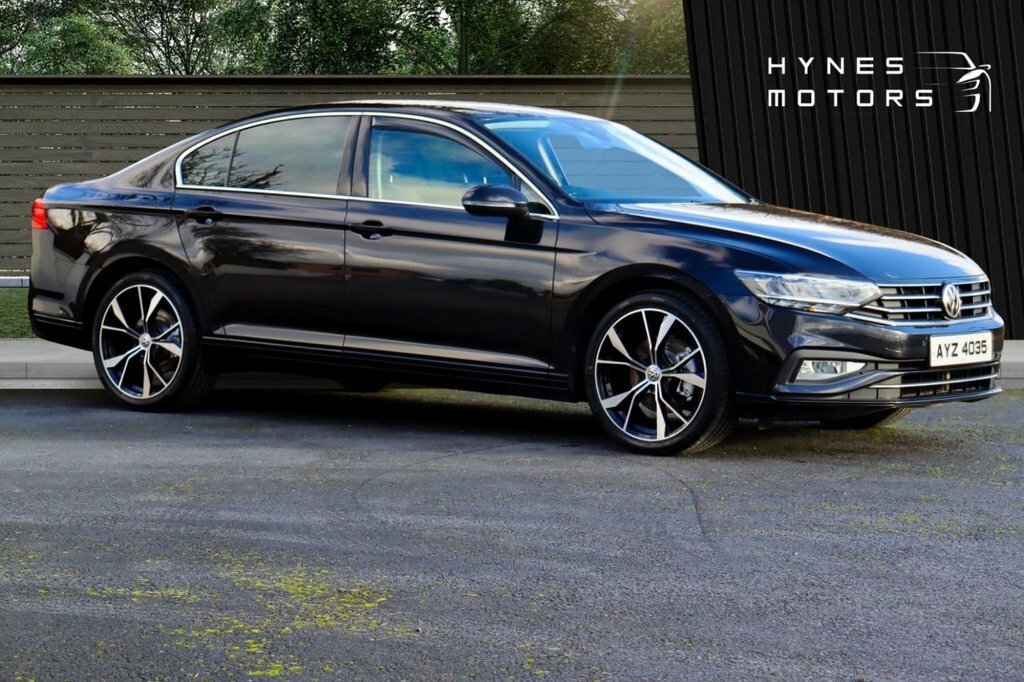 Volkswagen Passat 1.6L Sel AYZ4035 Black #3