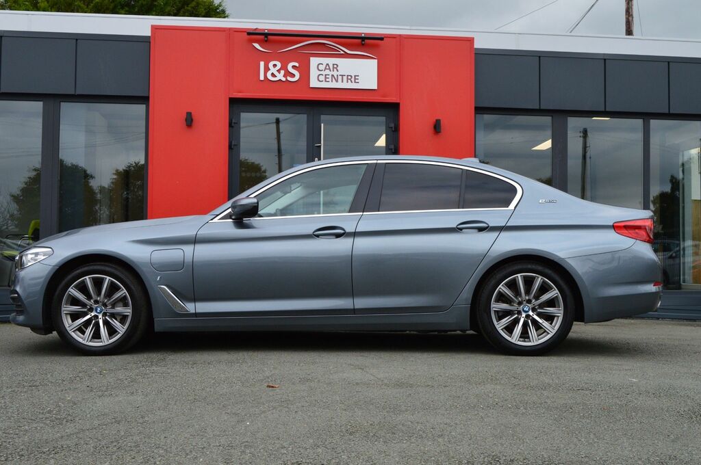 BMW 5 Series 530E Se 249 LM19SVZ Blue #5