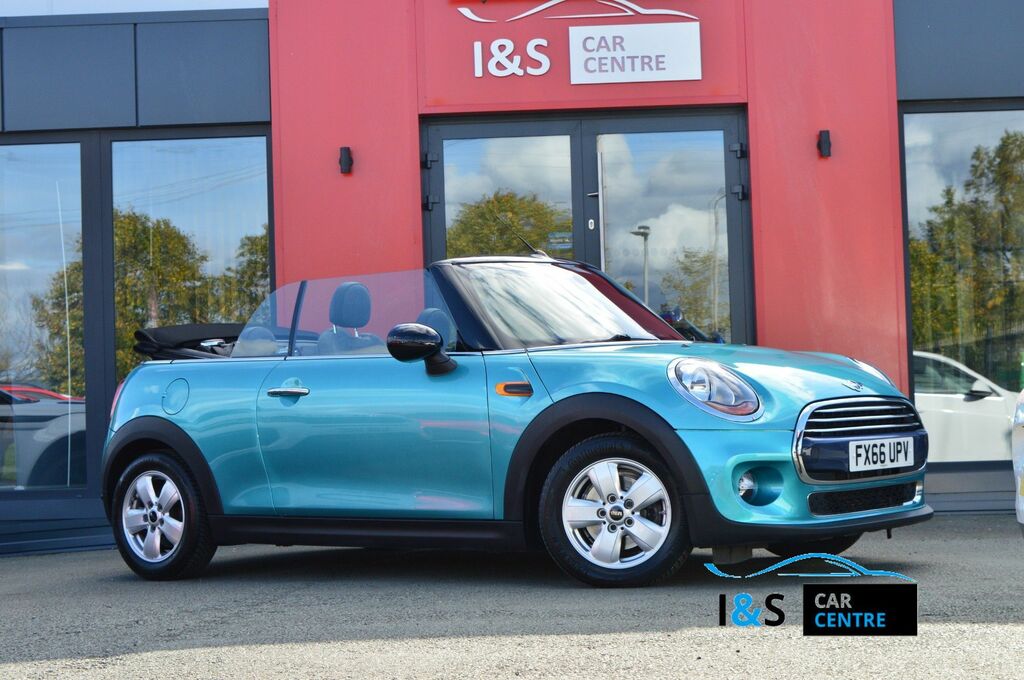 Mini Convertible Cooper Convertible Blue