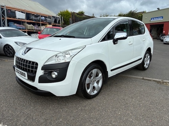 Peugeot 3008 1.6 Hdi 112 DGZ1689 White #2