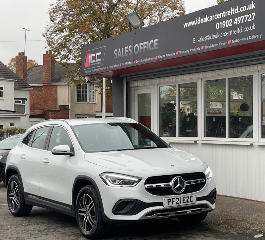 Mercedes-Benz GLA Class 2.0 Gla200d Sport Suv 8G-dct Euro 6 S PF21EZC White #5