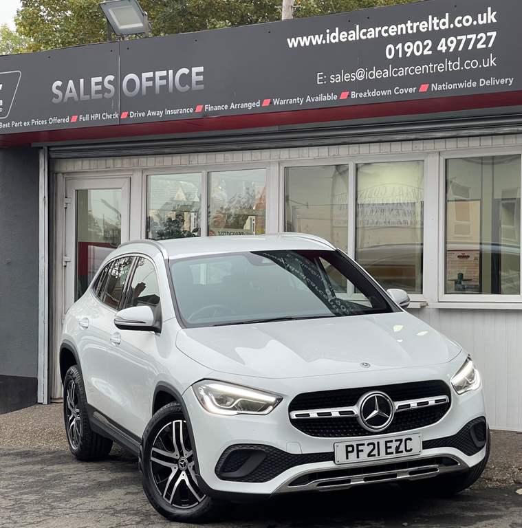Mercedes-Benz GLA Class D 2.0 Sport Suv 8G-dct Euro 6 Ss 15 White