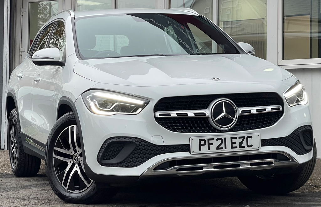 Mercedes-Benz GLA Class 2.0 Gla200d Sport Suv 8G-dct Euro 6 S PF21EZC White