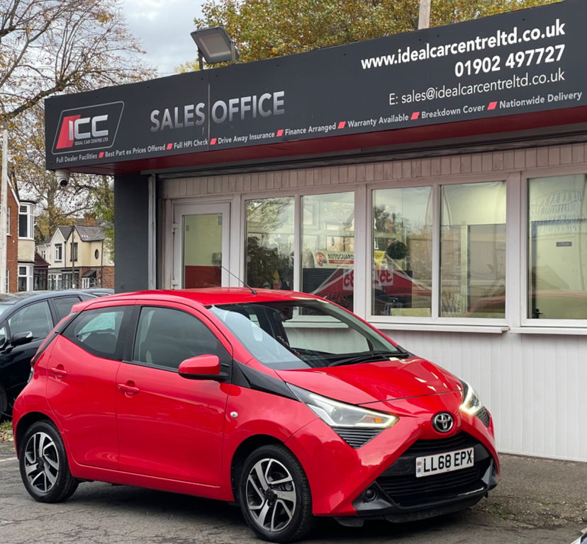 Toyota Aygo 1.0 Vvt-i X-play Hatchback X-shift Euro LL68EPX Red #5