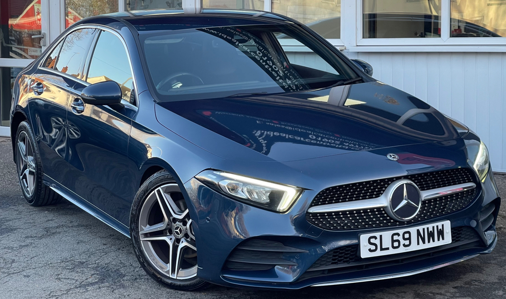 Mercedes-Benz A Class 1.5 Amg Line Premium 2 Saloon 7G-dct SL69NWW Blue #3