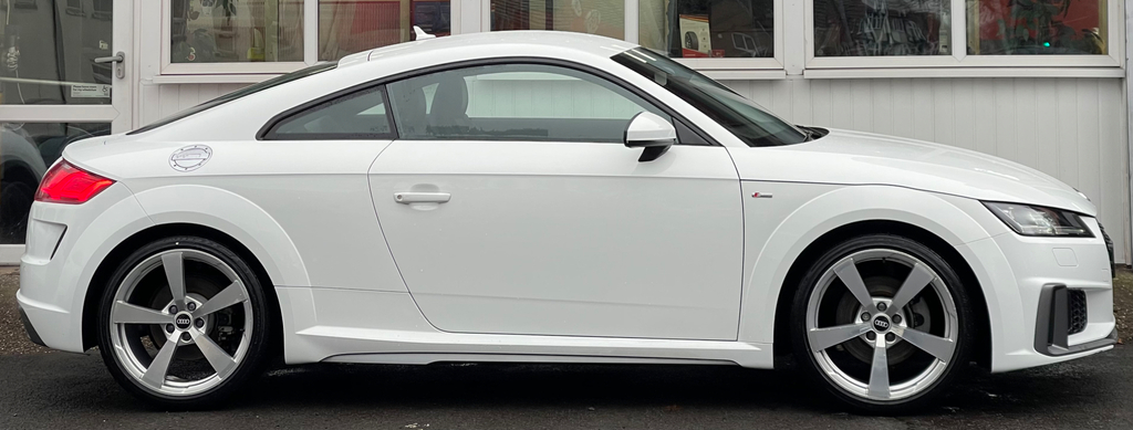 Audi TT 2.0 Tfsi 40 S Line Coupe S Tronic Euro LO71WXX White #4