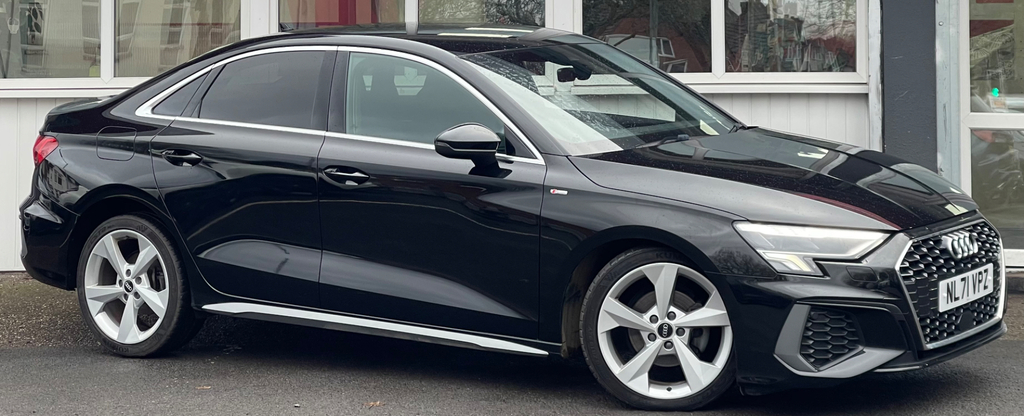 Audi A3 1.5 Tfsi 35 S Line Saloon S Tronic Euro NL71VPZ Black #5