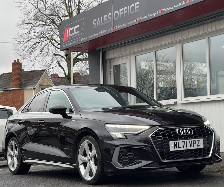 Audi A3 1.5 Tfsi 35 S Line Saloon S Tronic Euro NL71VPZ Black #4