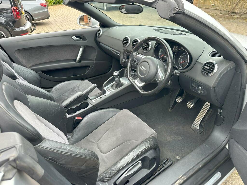 Audi TT 2.0 Tfsi DS57KHV Silver #4