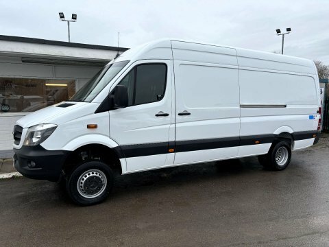 Mercedes-Benz Sprinter 516 Cdi 4X4 White