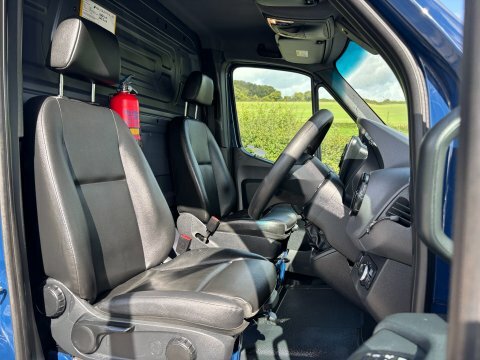 Mercedes-Benz Sprinter 316 Cdi Mwb WP69AXJ Blue #3