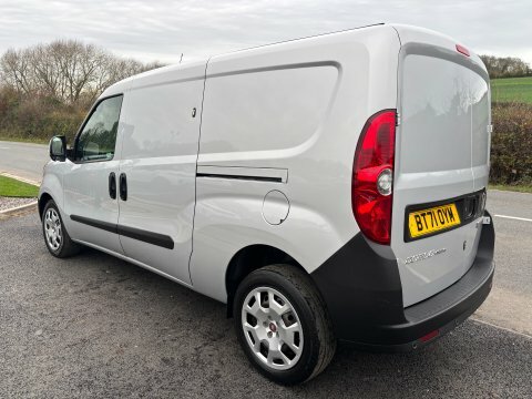 Fiat Doblo 1.6 16V 105 BT71OYM Silver #6