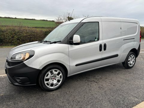 Fiat Doblo 1.6 16V 105 Silver