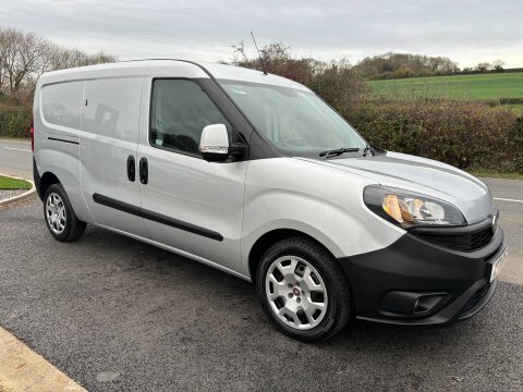 Fiat Doblo 1.6 16V 105 BT71OYM Silver #5