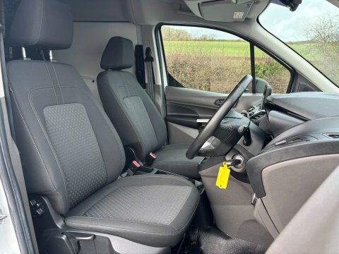 Ford Transit Connect 230 L2 Trend White #4