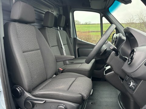 Mercedes-Benz Sprinter 315 Cdi Premium ND23UFB Blue #4