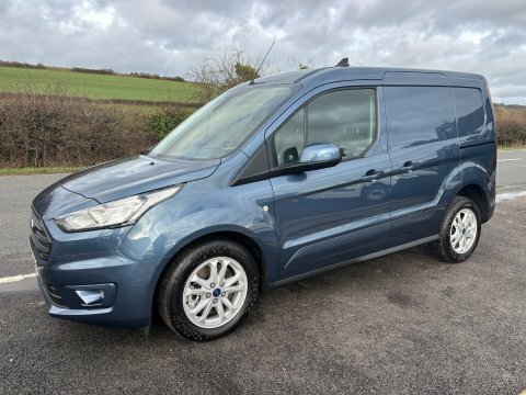 Ford Transit Connect 240 Limited L1 Blue