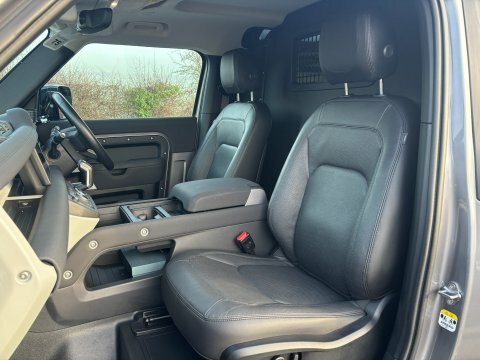 Land Rover Defender 90 D250 Hard Top HJ23XJC Black #3