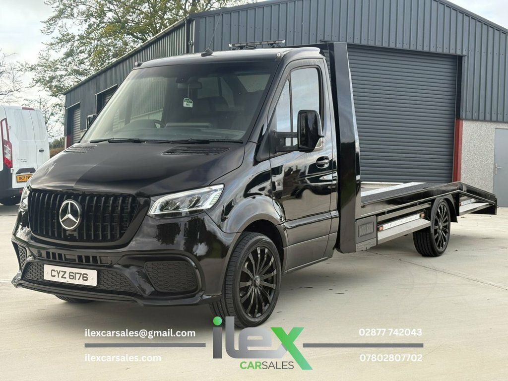 Mercedes-Benz Sprinter 2L Progressive Black #3
